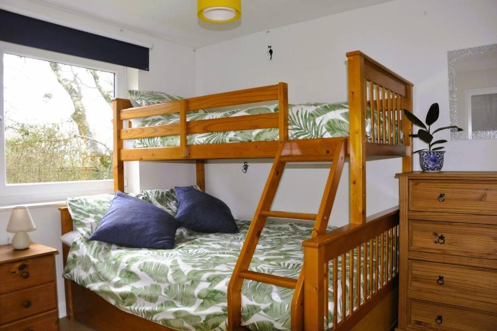 Ocean Breeze, Gower Holiday Village. Allows Dogs Swansea Exterior foto